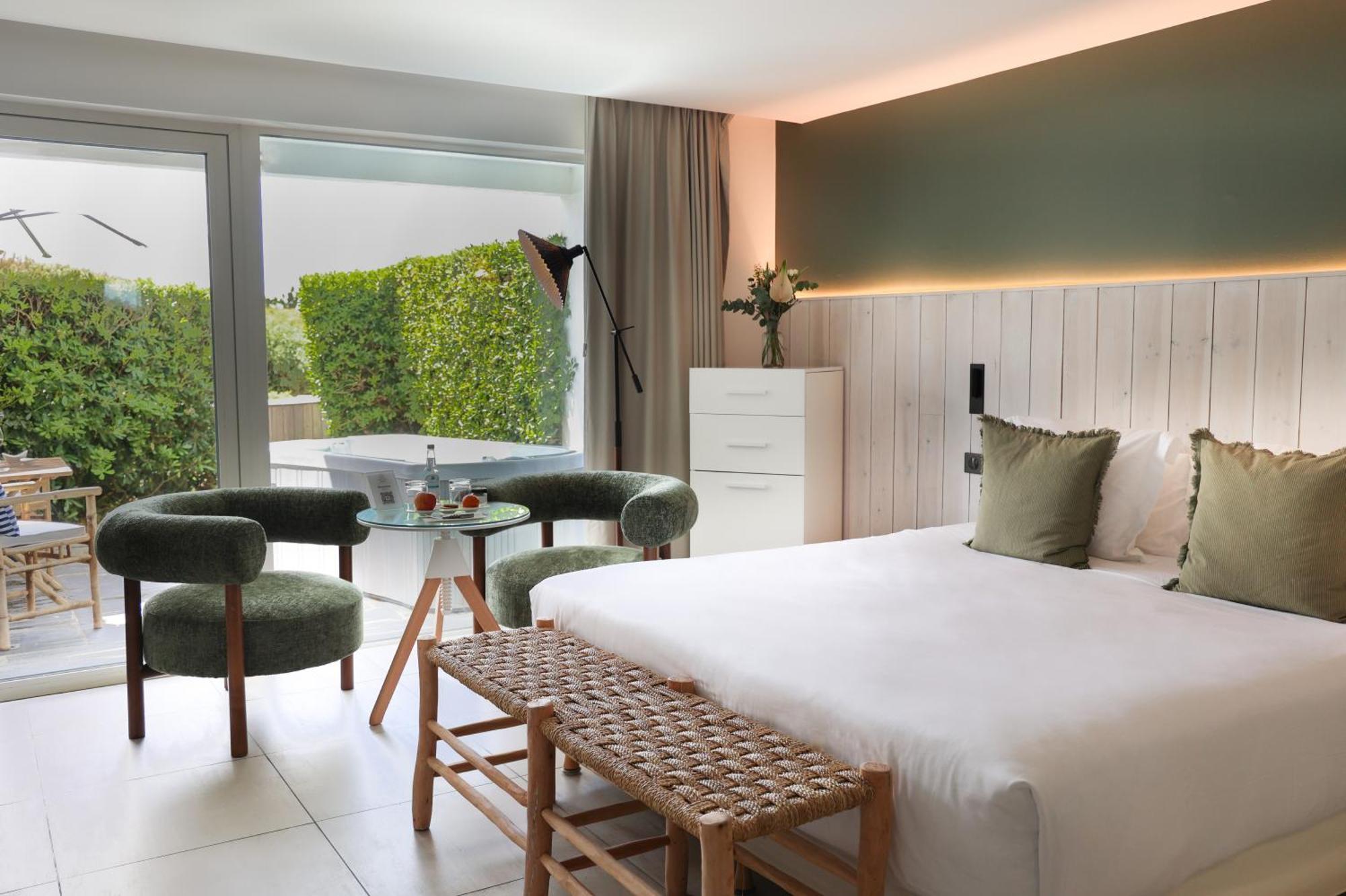 Hotel & Spa Le Grand Large Dolus-d'Oleron Exterior photo