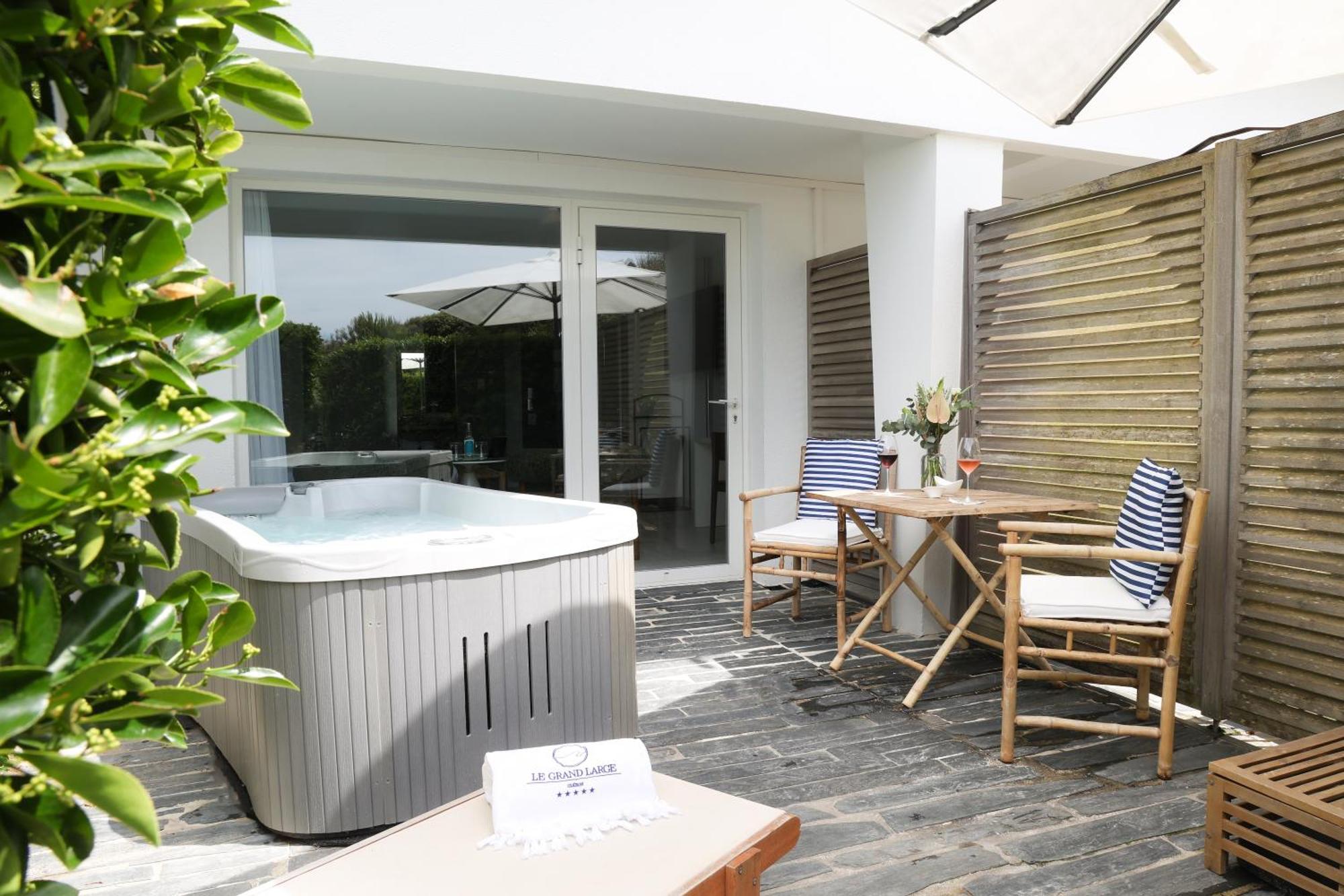 Hotel & Spa Le Grand Large Dolus-d'Oleron Exterior photo
